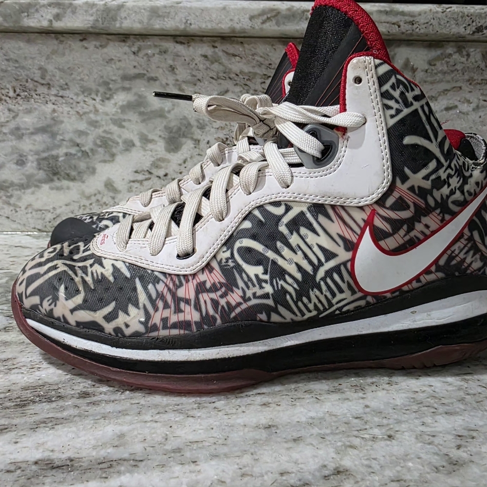 Nike Lebron Graphiti Sneakers Red And Black